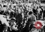 Standbild Deutsche dive Bomber angreifen amphibious task force Italien, 1944, aus Sekunde 22 historischem Filmmaterial Videoclip 65675069935