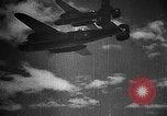 Standbild alliierte Bombenangriffe Deutschland, 1943, aus Sekunde 55 historischem Filmmaterial Videoclip 65675069937