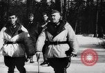 Immagine di In inverno la formazione di guerra Germania, 1943, secondo 14 filmato di repertorio 65675069941