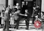Standbild policewomen Tokio Japan, 1946, aus Sekunde 10 historischem Filmmaterial Videoclip 65675069952