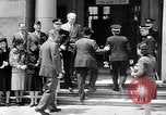 Standbild policewomen Tokio Japan, 1946, aus Sekunde 12 historischem Filmmaterial Videoclip 65675069952