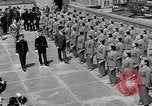 Standbild policewomen Tokio Japan, 1946, aus Sekunde 27 historischem Filmmaterial Videoclip 65675069952