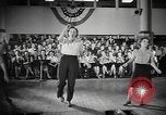 Image Congrès de Bowling Internationale des Femmes Kansas City Missouri USA, 1946, de la seconde 23 séquences d'archives historiques vidéo 65675069954