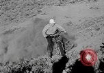 Immagine di Motociclo hill climbing Wenatchee Washington USA, 1946, secondo 16 filmato di repertorio 65675069955