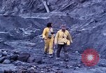 Immagine di I geologi Washington Mount Saint Helens USA, 1980, secondo 21 filmato di repertorio 65675069957