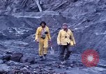 Immagine di I geologi Washington Mount Saint Helens USA, 1980, secondo 22 filmato di repertorio 65675069957