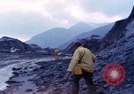 Immagine di I geologi Washington Mount Saint Helens USA, 1980, secondo 29 filmato di repertorio 65675069957