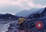 Immagine di I geologi Washington Mount Saint Helens USA, 1980, secondo 31 filmato di repertorio 65675069957