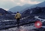 Immagine di I geologi Washington Mount Saint Helens USA, 1980, secondo 48 filmato di repertorio 65675069957