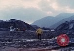 Immagine di I geologi Washington Mount Saint Helens USA, 1980, secondo 51 filmato di repertorio 65675069957