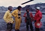 Immagine di I geologi Washington Mount Saint Helens USA, 1980, secondo 55 filmato di repertorio 65675069957