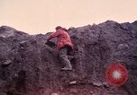 Immagine di I geologi Washington Mount Saint Helens USA, 1980, secondo 3 filmato di repertorio 65675069958