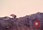 Immagine di I geologi Washington Mount Saint Helens USA, 1980, secondo 17 filmato di repertorio 65675069958
