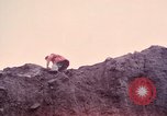 Immagine di I geologi Washington Mount Saint Helens USA, 1980, secondo 19 filmato di repertorio 65675069958
