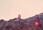 Immagine di I geologi Washington Mount Saint Helens USA, 1980, secondo 24 filmato di repertorio 65675069958