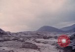 Immagine di I geologi Washington Mount Saint Helens USA, 1980, secondo 45 filmato di repertorio 65675069958