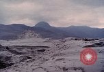Immagine di I geologi Washington Mount Saint Helens USA, 1980, secondo 50 filmato di repertorio 65675069958