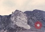 Standbild Geologen Washington Mount Saint Helens USA, 1980, aus Sekunde 44 historischem Filmmaterial Videoclip 65675069960