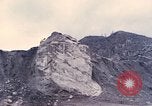 Standbild Geologen Washington Mount Saint Helens USA, 1980, aus Sekunde 47 historischem Filmmaterial Videoclip 65675069960