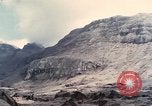 Standbild Geologen Washington Mount Saint Helens USA, 1980, aus Sekunde 60 historischem Filmmaterial Videoclip 65675069960