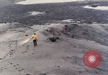 Standbild Geologen Washington Mount Saint Helens USA, 1980, aus Sekunde 18 historischem Filmmaterial Videoclip 65675069961