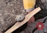 Standbild Geologen Washington Mount Saint Helens USA, 1980, aus Sekunde 52 historischem Filmmaterial Videoclip 65675069961