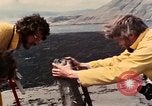 Immagine di I geologi Washington Mount Saint Helens USA, 1980, secondo 18 filmato di repertorio 65675069962