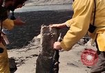 Immagine di I geologi Washington Mount Saint Helens USA, 1980, secondo 27 filmato di repertorio 65675069962