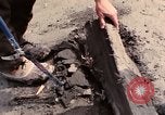 Immagine di I geologi Washington Mount Saint Helens USA, 1980, secondo 42 filmato di repertorio 65675069962