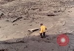 Immagine di I geologi Washington Mount Saint Helens USA, 1980, secondo 43 filmato di repertorio 65675069962