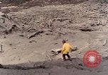 Immagine di I geologi Washington Mount Saint Helens USA, 1980, secondo 45 filmato di repertorio 65675069962