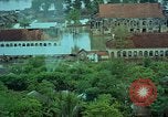 Immagine di Il fiume Mekong inondazioni città di Chau Doc in Vietnam durante la Guerra del Vietnam Chau Doc Vietnam del Sud, 1966, secondo 25 filmato di repertorio 65675069969