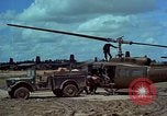 Immagine di 5 Forze Speciali gruppo Vietnam del Sud, 1966, secondo 16 filmato di repertorio 65675069972