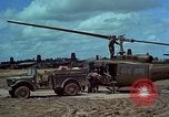 Immagine di 5 Forze Speciali gruppo Vietnam del Sud, 1966, secondo 18 filmato di repertorio 65675069972