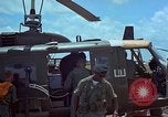 Immagine di 5 Forze Speciali gruppo Vietnam del Sud, 1966, secondo 27 filmato di repertorio 65675069972
