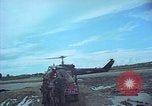 Immagine di 5 Forze Speciali gruppo Vietnam del Sud, 1966, secondo 5 filmato di repertorio 65675069973