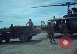Immagine di 5 Forze Speciali gruppo Vietnam del Sud, 1966, secondo 19 filmato di repertorio 65675069973