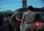 Immagine di 5 Forze Speciali gruppo Vietnam del Sud, 1966, secondo 39 filmato di repertorio 65675069973