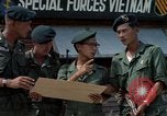 Image des Forces spéciales de l'armée des États-Unis Vietnam, 1964, de la seconde 32 séquences d'archives historiques vidéo 65675069976