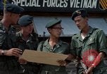Image des Forces spéciales de l'armée des États-Unis Vietnam, 1964, de la seconde 33 séquences d'archives historiques vidéo 65675069976