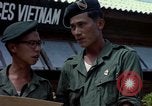 Image des Forces spéciales de l'armée des États-Unis Vietnam, 1964, de la seconde 43 séquences d'archives historiques vidéo 65675069976