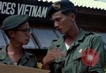 Image des Forces spéciales de l'armée des États-Unis Vietnam, 1964, de la seconde 52 séquences d'archives historiques vidéo 65675069976
