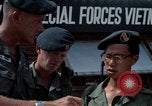 Image des Forces spéciales de l'armée des États-Unis Vietnam, 1964, de la seconde 58 séquences d'archives historiques vidéo 65675069976