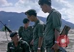 Image des Forces spéciales de l'armée des États-Unis Vietnam, 1964, de la seconde 35 séquences d'archives historiques vidéo 65675069977