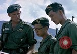 Image des Forces spéciales de l'armée des États-Unis Vietnam, 1964, de la seconde 42 séquences d'archives historiques vidéo 65675069977