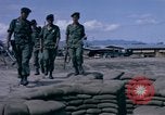 Image des Forces spéciales de l'armée des États-Unis Vietnam, 1964, de la seconde 9 séquences d'archives historiques vidéo 65675069978