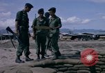 Image des Forces spéciales de l'armée des États-Unis Vietnam, 1964, de la seconde 12 séquences d'archives historiques vidéo 65675069978