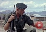 Image des Forces spéciales de l'armée des États-Unis Vietnam, 1964, de la seconde 54 séquences d'archives historiques vidéo 65675069978