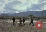 Image des Forces spéciales de l'armée des États-Unis Vietnam, 1964, de la seconde 11 séquences d'archives historiques vidéo 65675069979