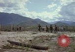 Image des Forces spéciales de l'armée des États-Unis Vietnam, 1964, de la seconde 21 séquences d'archives historiques vidéo 65675069979